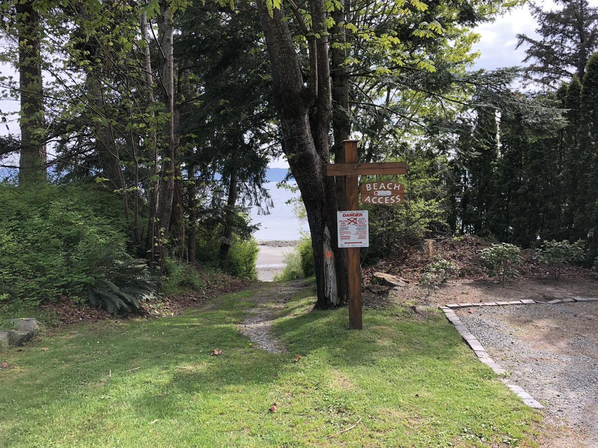 Apartamento Studioone Pebble Beach Powell River Exterior foto