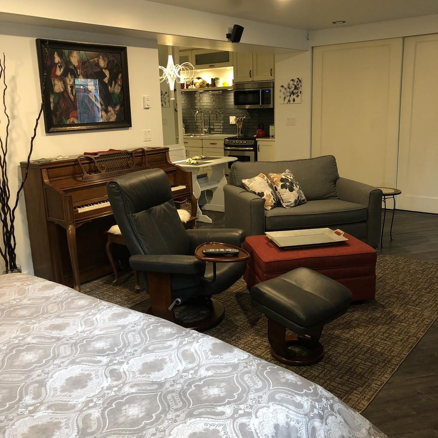 Apartamento Studioone Pebble Beach Powell River Exterior foto