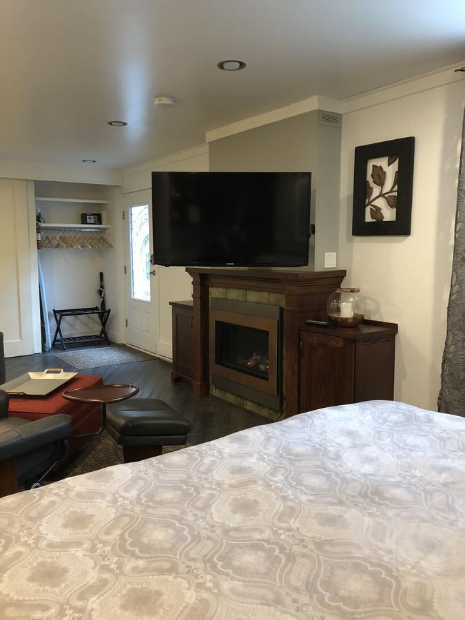 Apartamento Studioone Pebble Beach Powell River Exterior foto