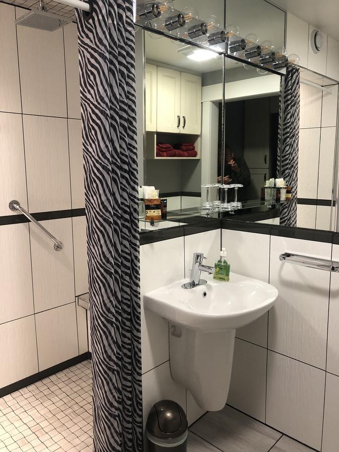 Apartamento Studioone Pebble Beach Powell River Exterior foto